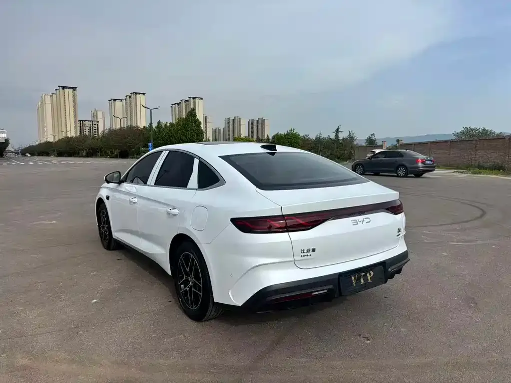 BYD Qin L 2026 из CN, фото 8