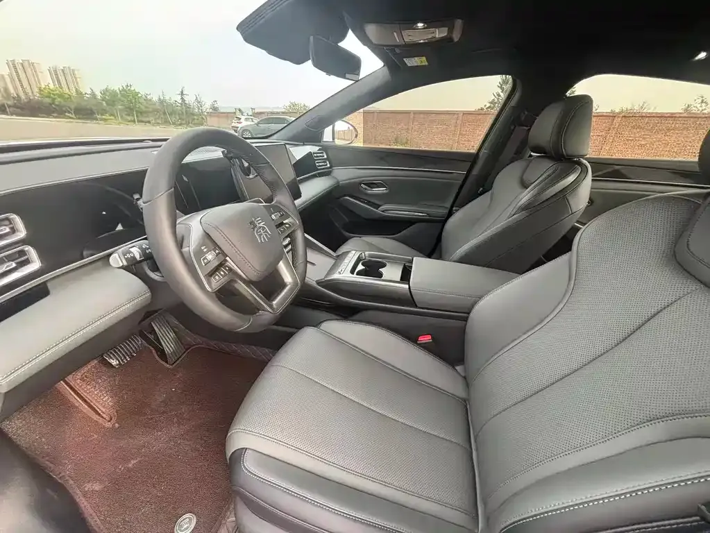 BYD Qin L 2026 из CN, фото 6