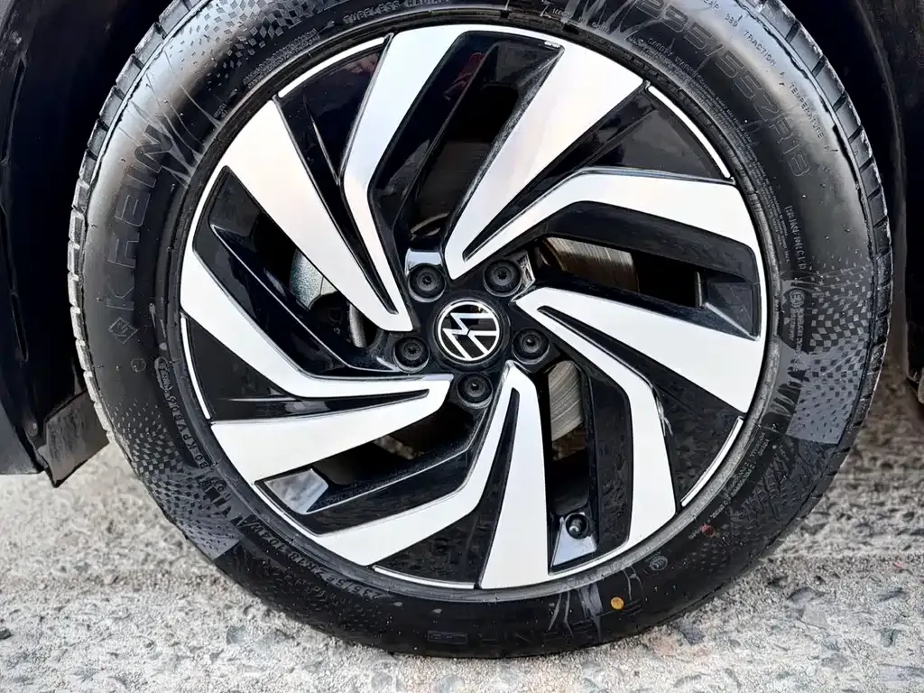 Volkswagen Tiguan L 2022 из CN, фото 9