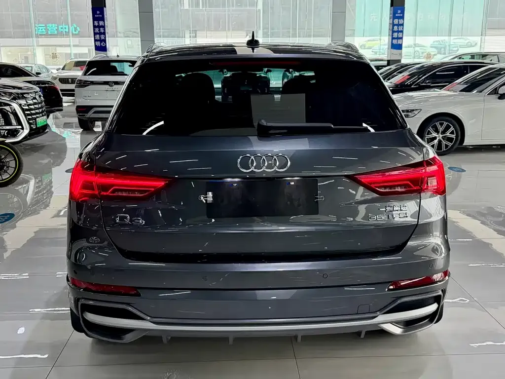 Audi Q3 — фото 5