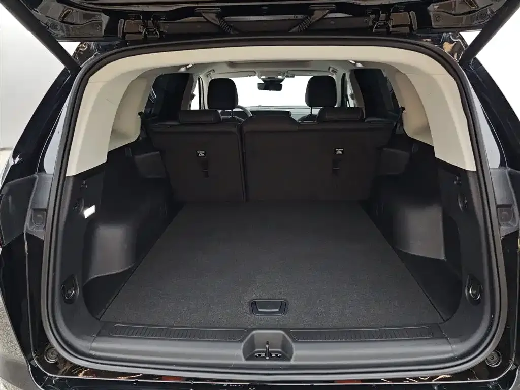 Buick Envision Plus — фото 6