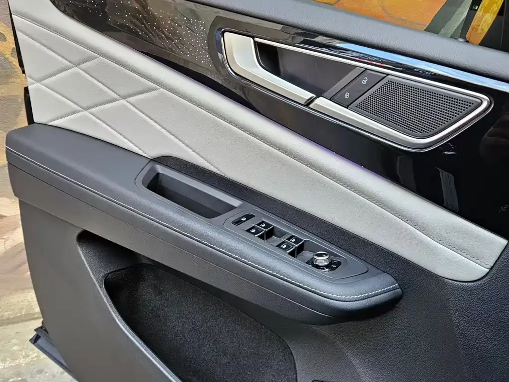 Volkswagen Teramont X 2024 из CN, фото 6