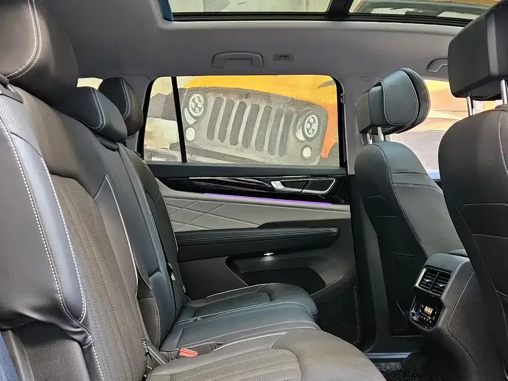 Volkswagen Teramont X 2024 из CN, фото 9