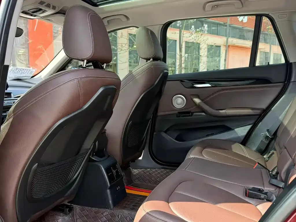 BMW X1 2023 из CN, фото 6
