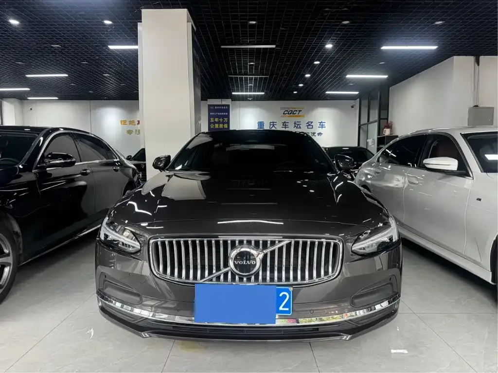 Volvo S90 — фото 3