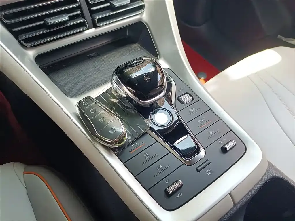 BYD Pro New Energy — фото 3