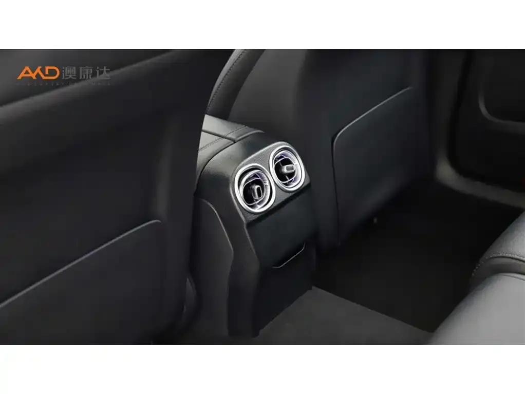 Mercedes-Benz C-Class New Energy 2023 из CN, фото 3