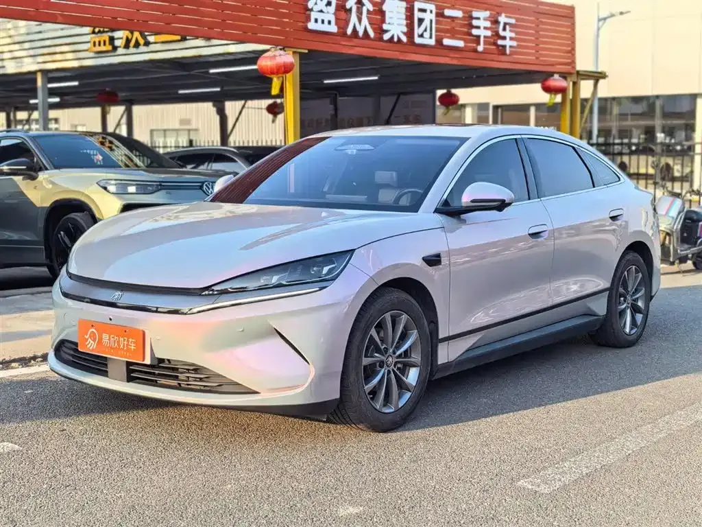 BYD Qin L — фото 1