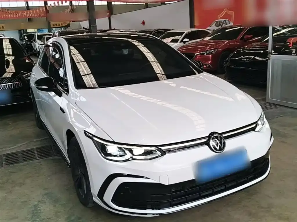 Volkswagen Golf 2022 из CN, фото 10