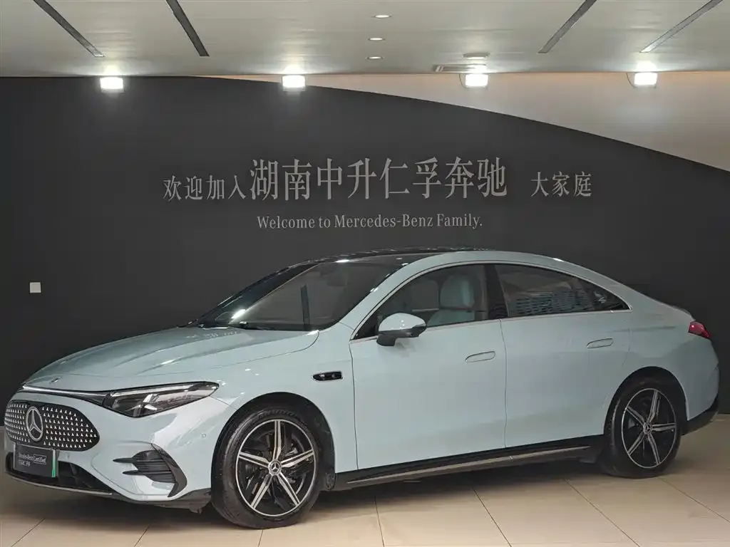 Mercedes-Benz CLA PHEV 2025 из CN, фото 1