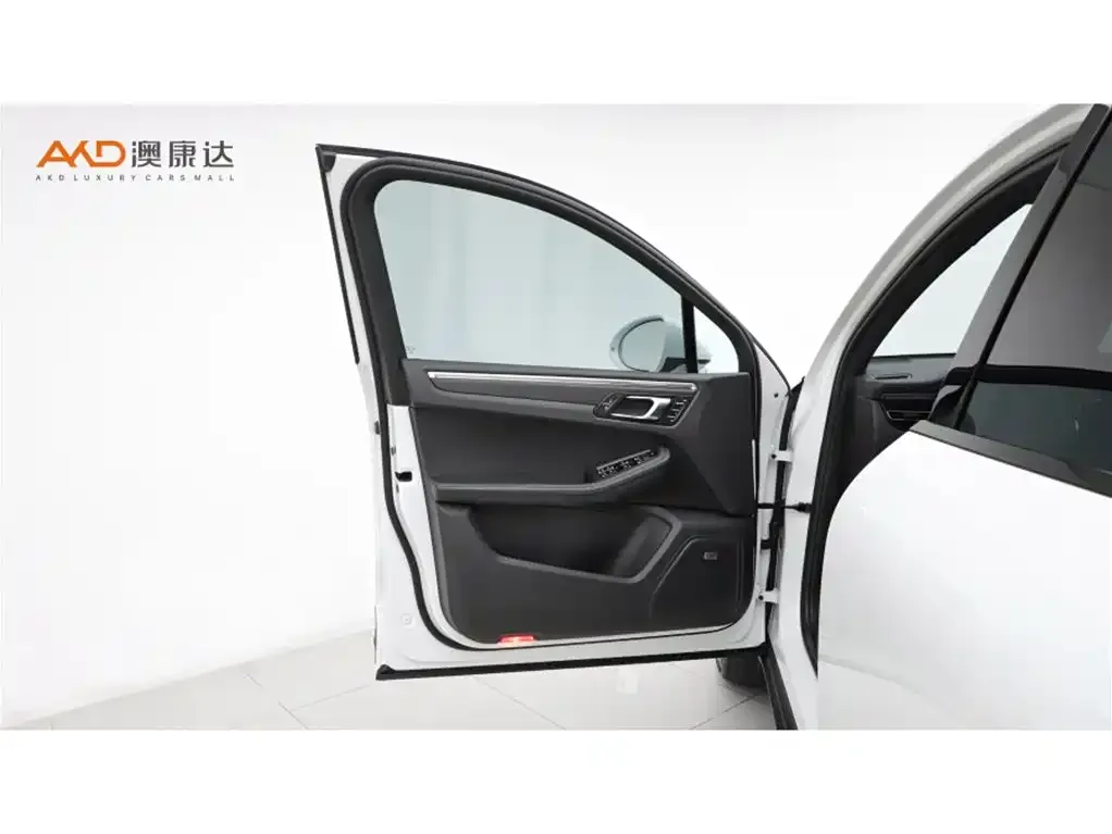 Porsche Macan 2022 из CN, фото 2