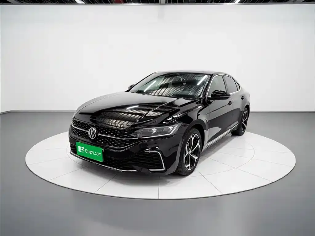 Volkswagen Passat — фото 3