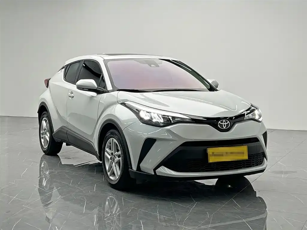 Toyota C-HR 2023 из CN, фото 8
