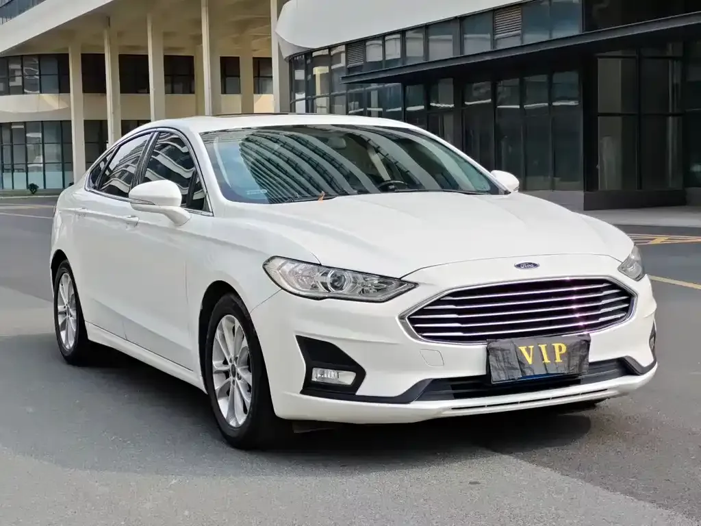 Ford Mondeo — фото 3