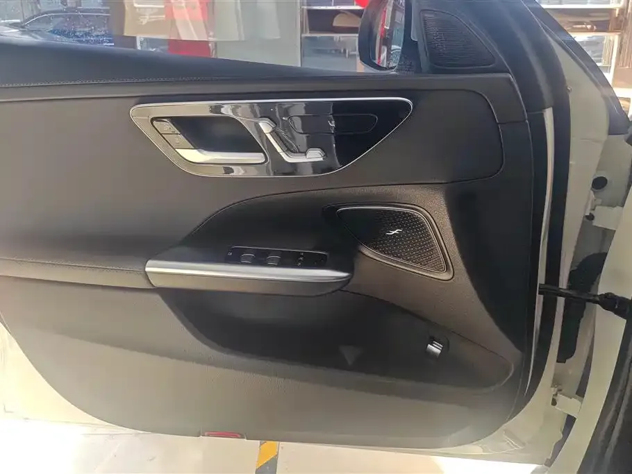Mercedes-Benz C-Class 2023 из CN, фото 3