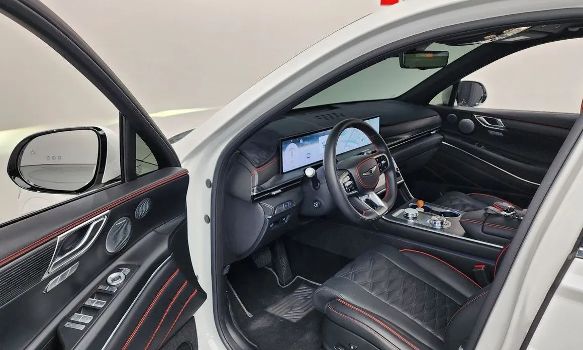 Genesis GV80 — фото 10