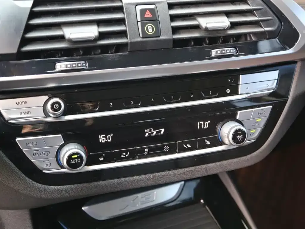 BMW X3 2021 из CN, фото 7