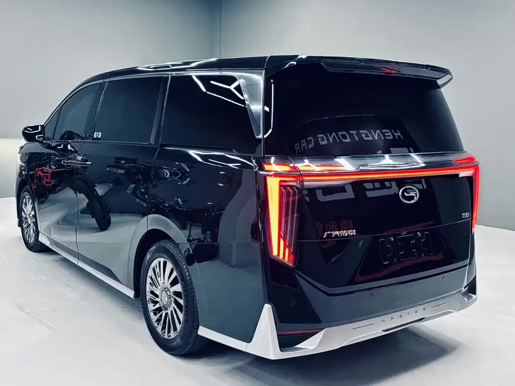 GAC Motor Trumpchi M8 — фото 9