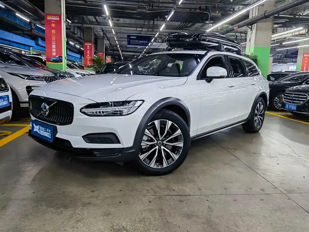 Volvo V90