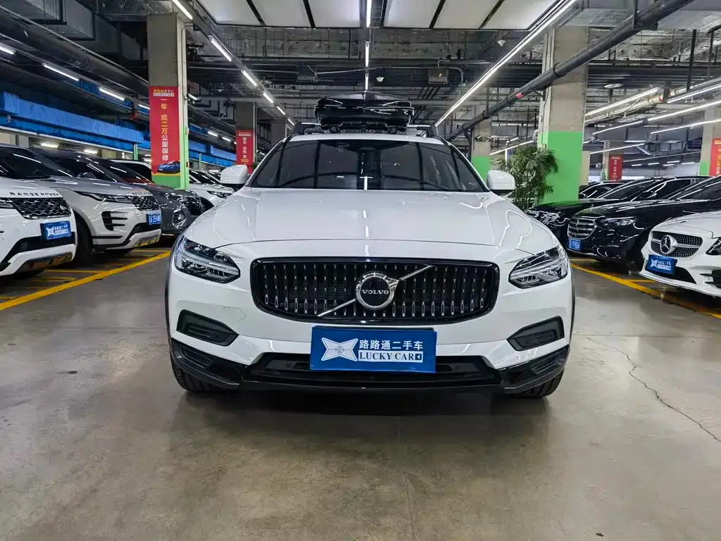 Volvo V90 2021 из CN, фото 8