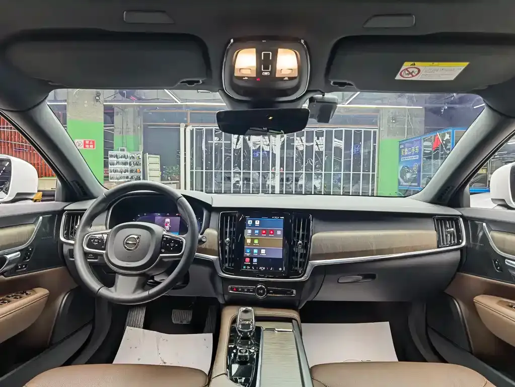 Volvo V90 2021 из CN, фото 7