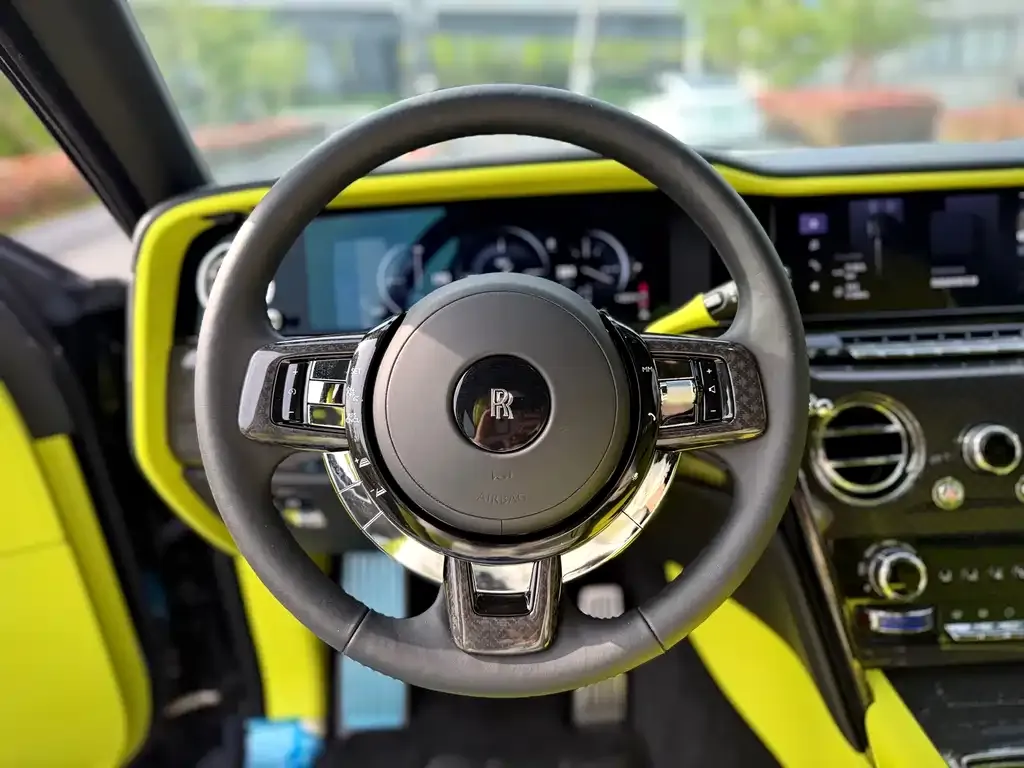 Rolls-Royce Cullinan 2025 из CN, фото 7