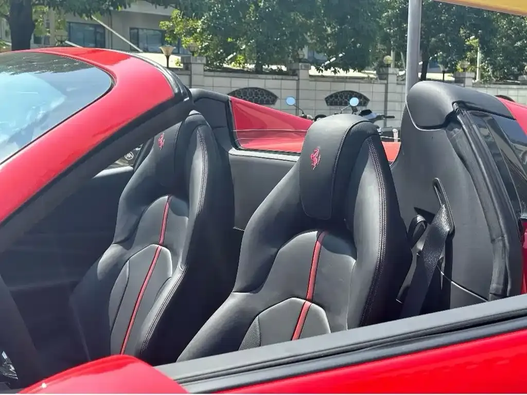 Ferrari F8 — фото 7
