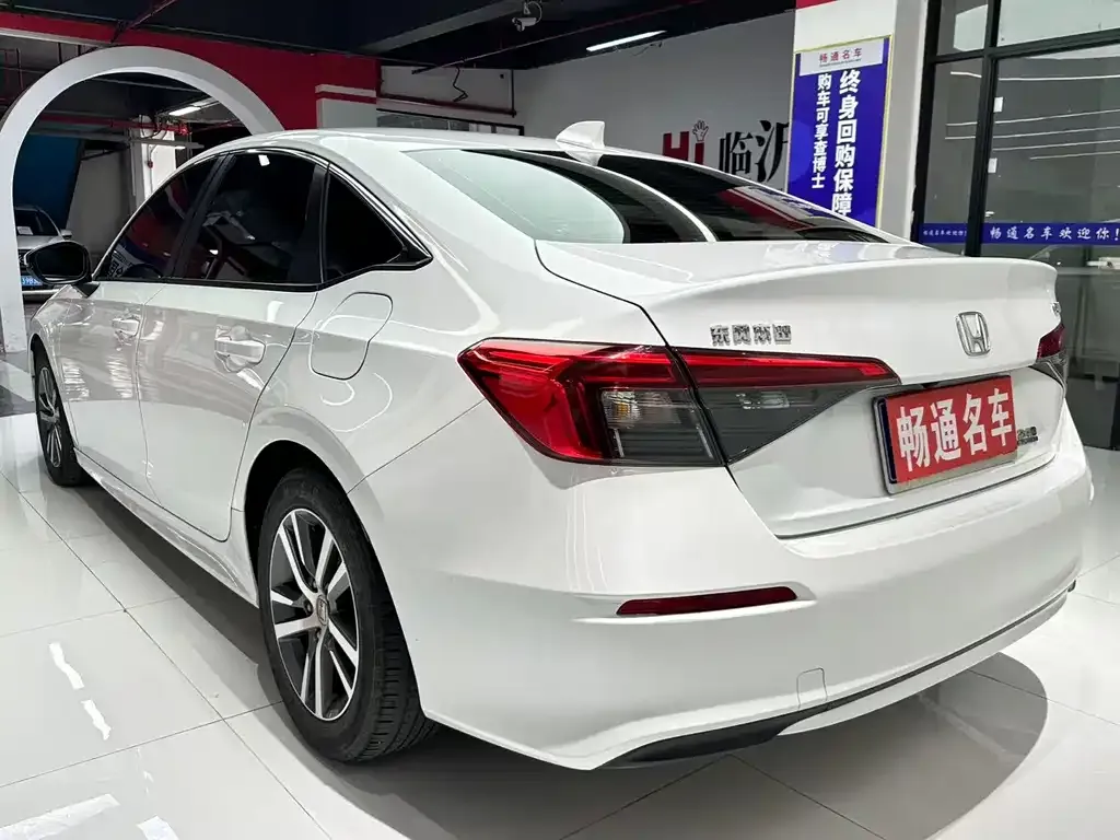 Honda Civic — фото 4