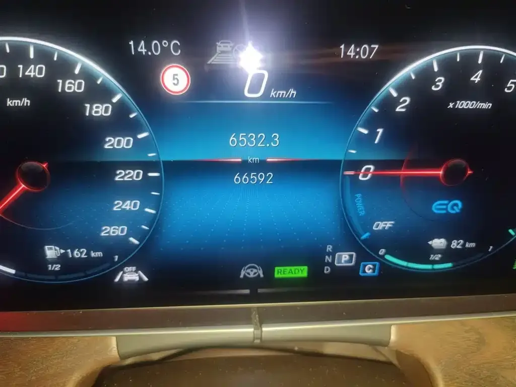Mercedes-Benz E-Class New Energy — фото 5