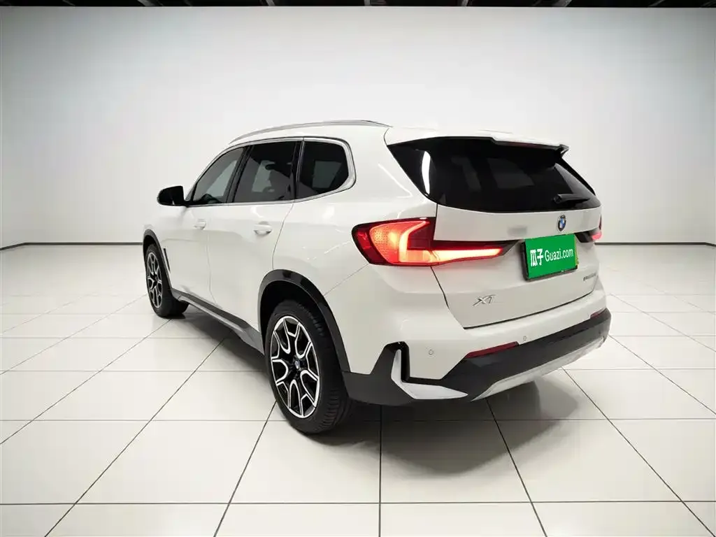 BMW X1 — фото 3