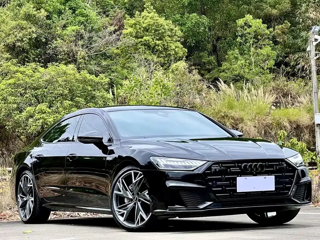Audi A7L — фото 10