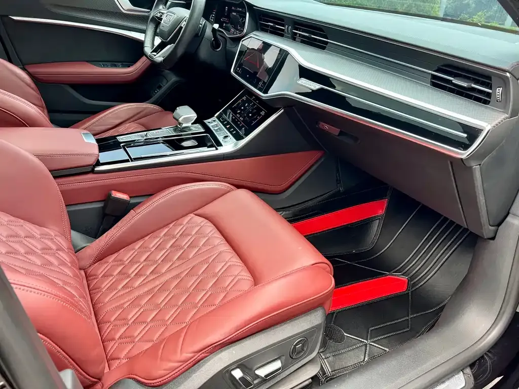 Audi A7L — фото 7