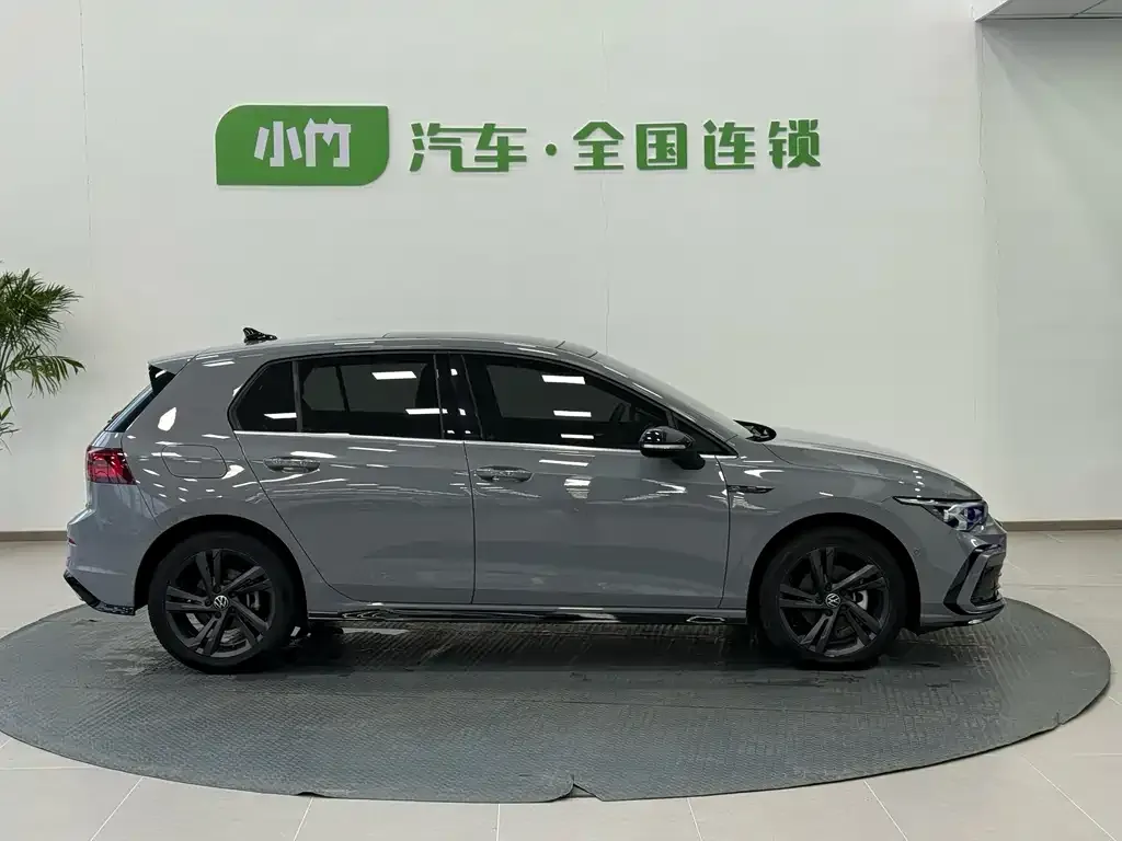 Volkswagen Golf 2022 из CN, фото 6