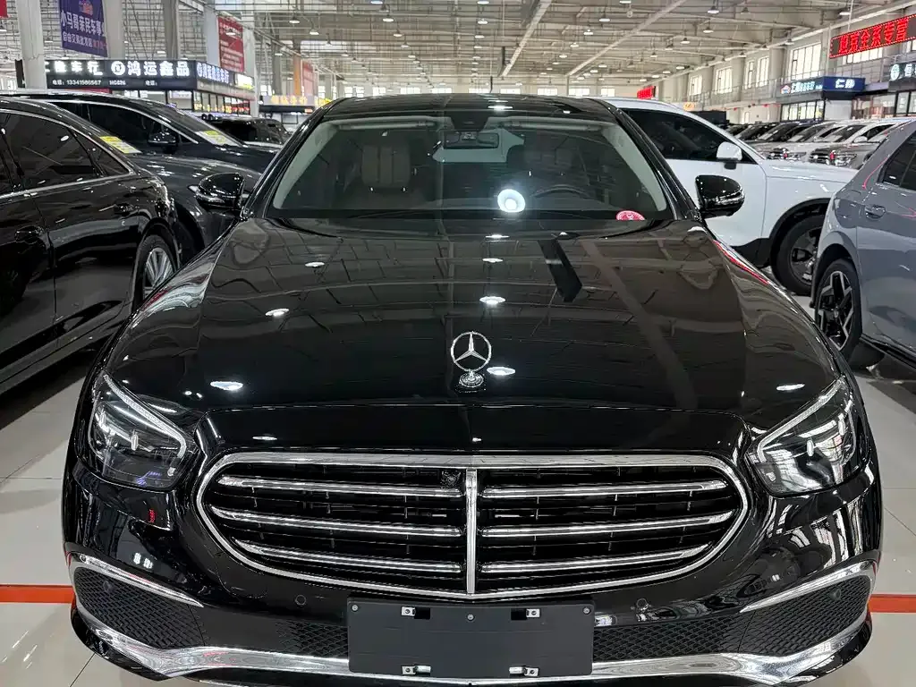 Mercedes-Benz E-Class 2023 из CN, фото 1
