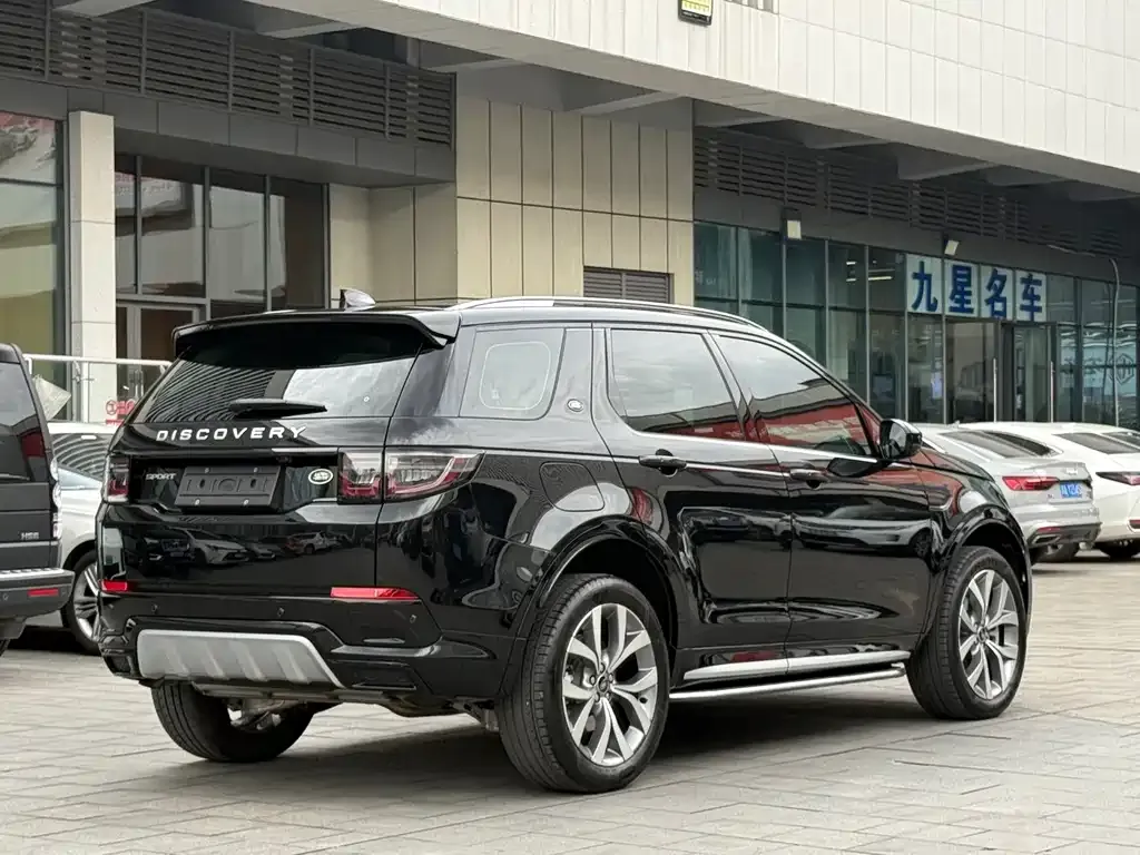 Land Rover Discovery Sport — фото 2