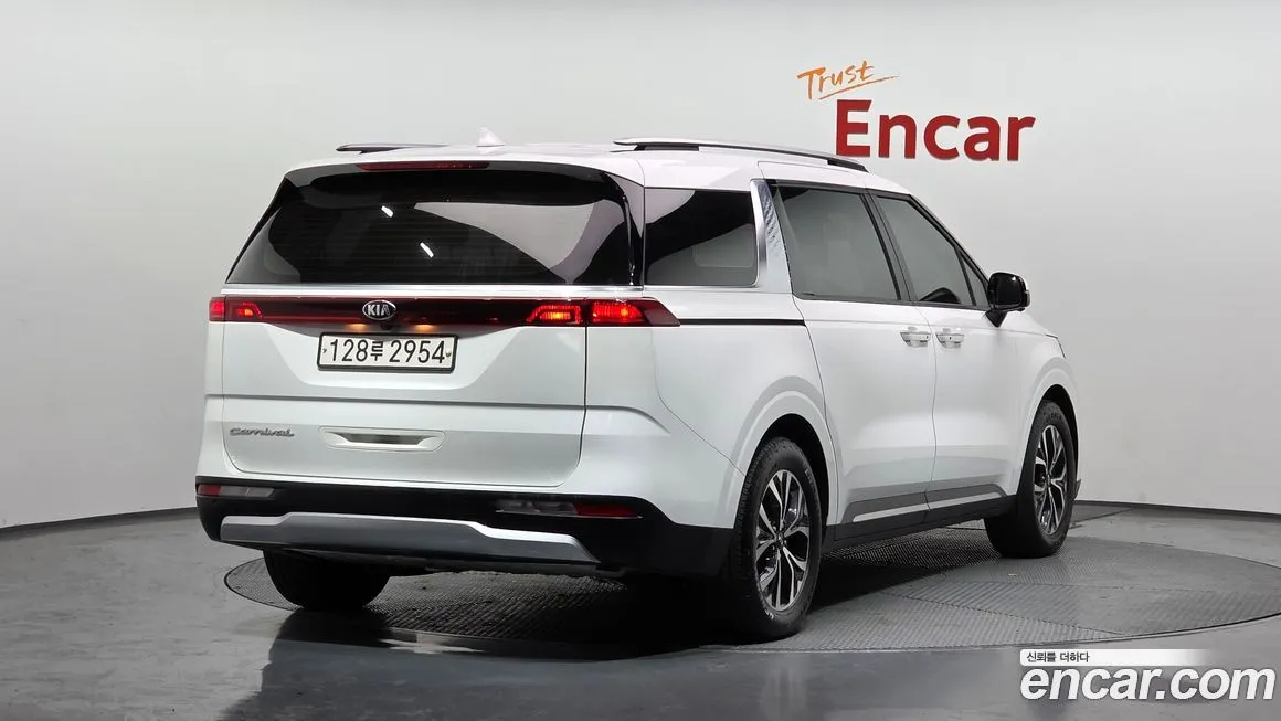 Kia Carnival 2021 из KR, фото 9