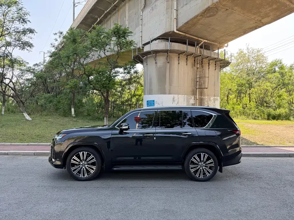 Lexus LX 2025 из CN, фото 7