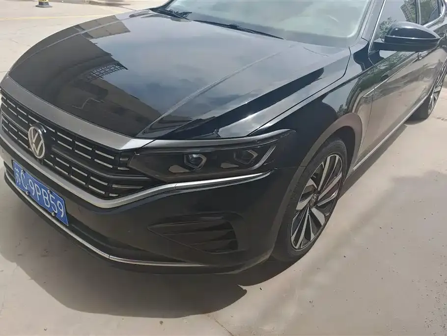 Volkswagen Passat — фото 3