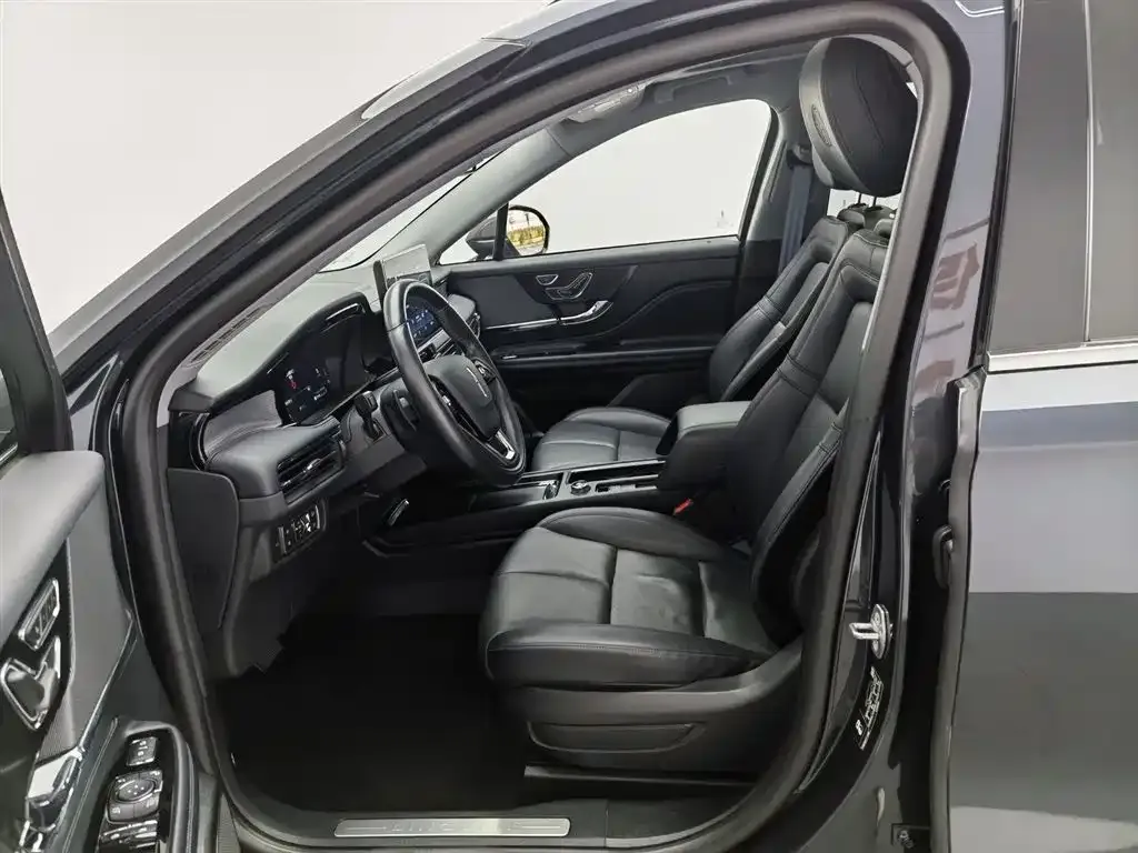 Lincoln Corsair 2023 из CN, фото 10