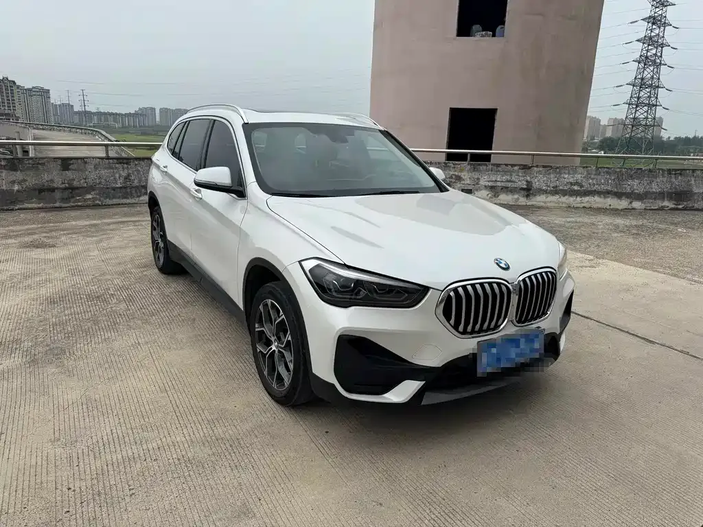 BMW X1 — фото 4