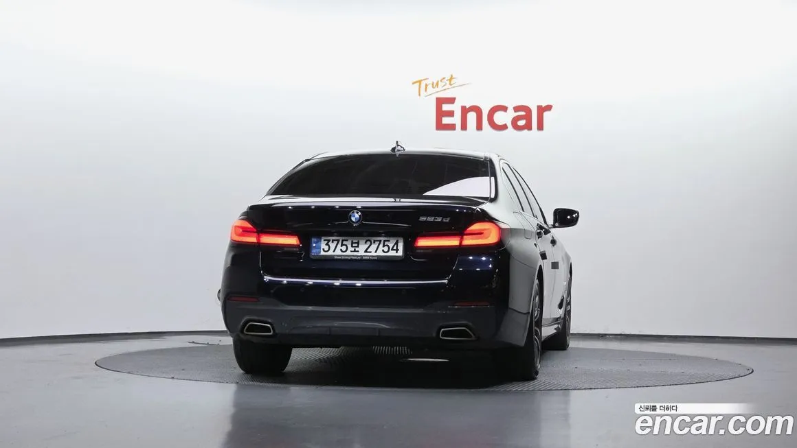 BMW 5-Series 2021 из KR, фото 2