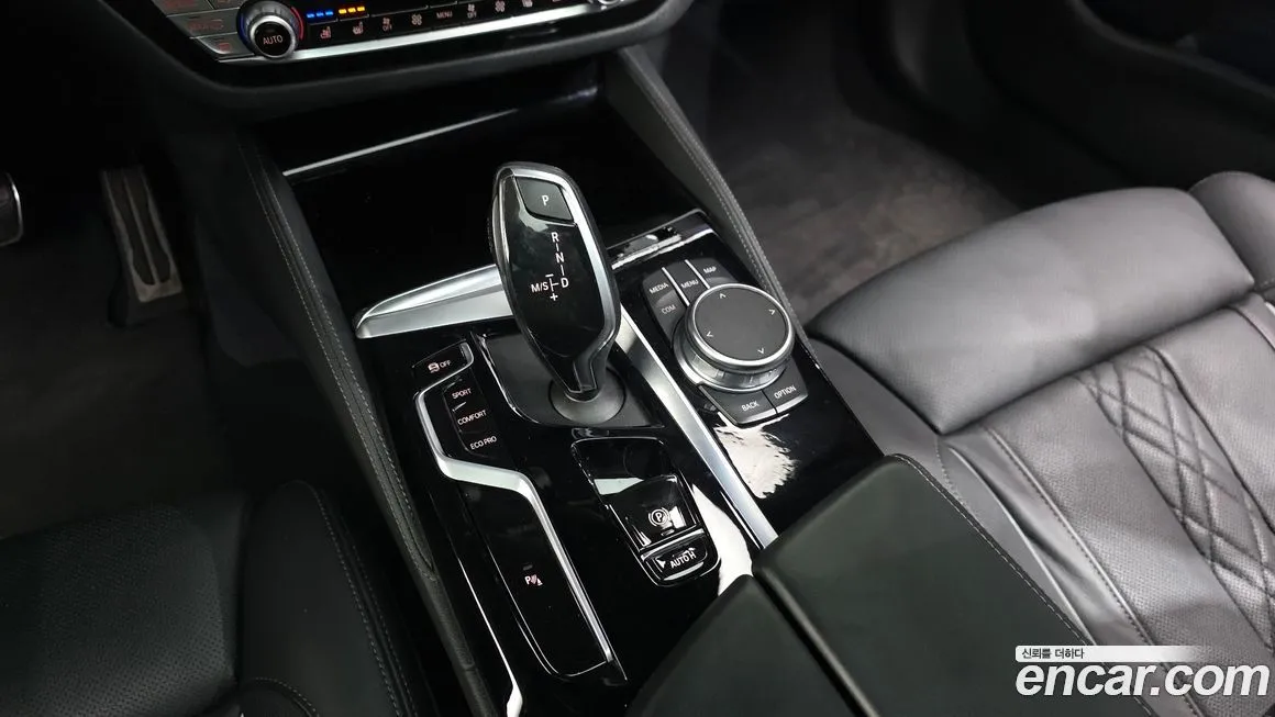 BMW 5-Series 2021 из KR, фото 5