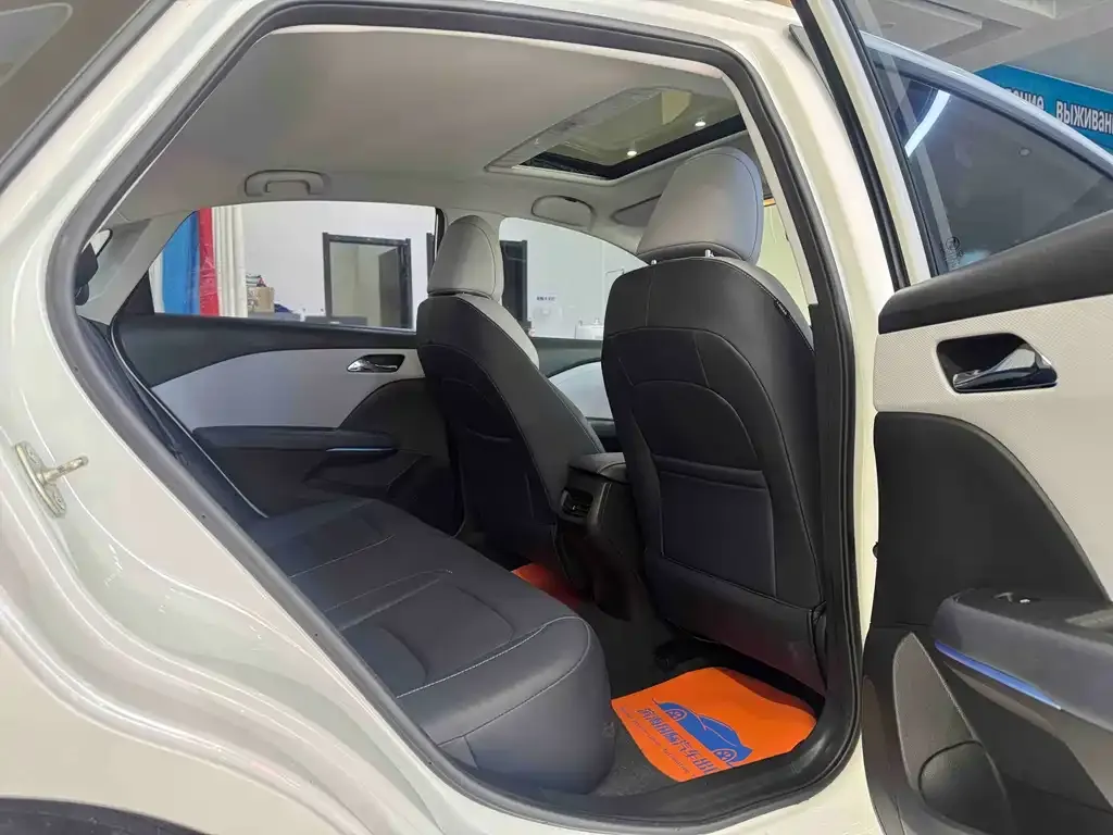 Chevrolet Monza 2023 из CN, фото 7
