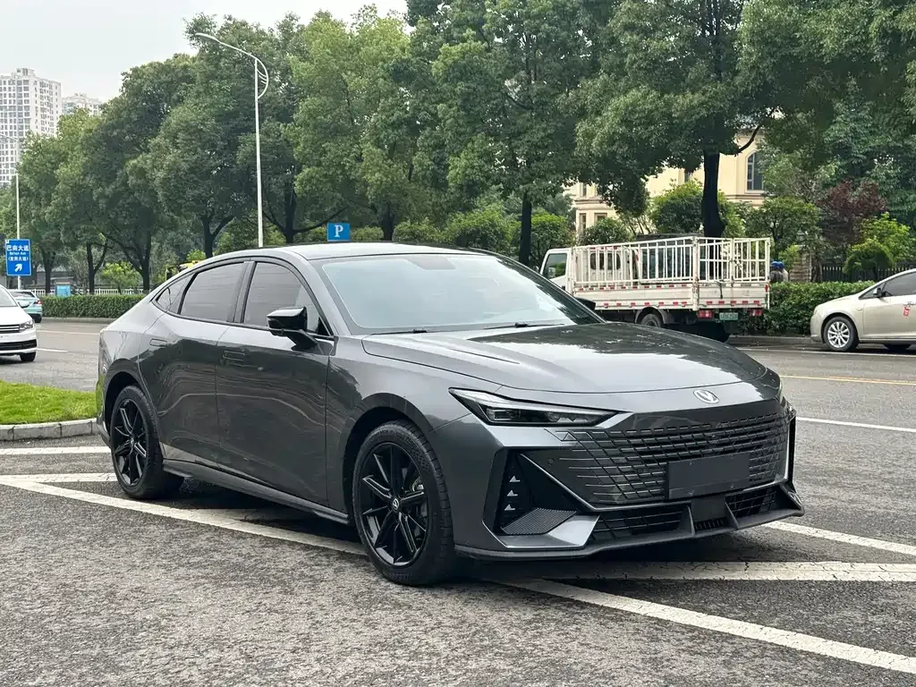 Changan UNI-V 2023 из CN, фото 8