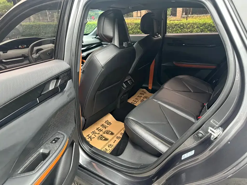Changan UNI-V 2023 из CN, фото 4