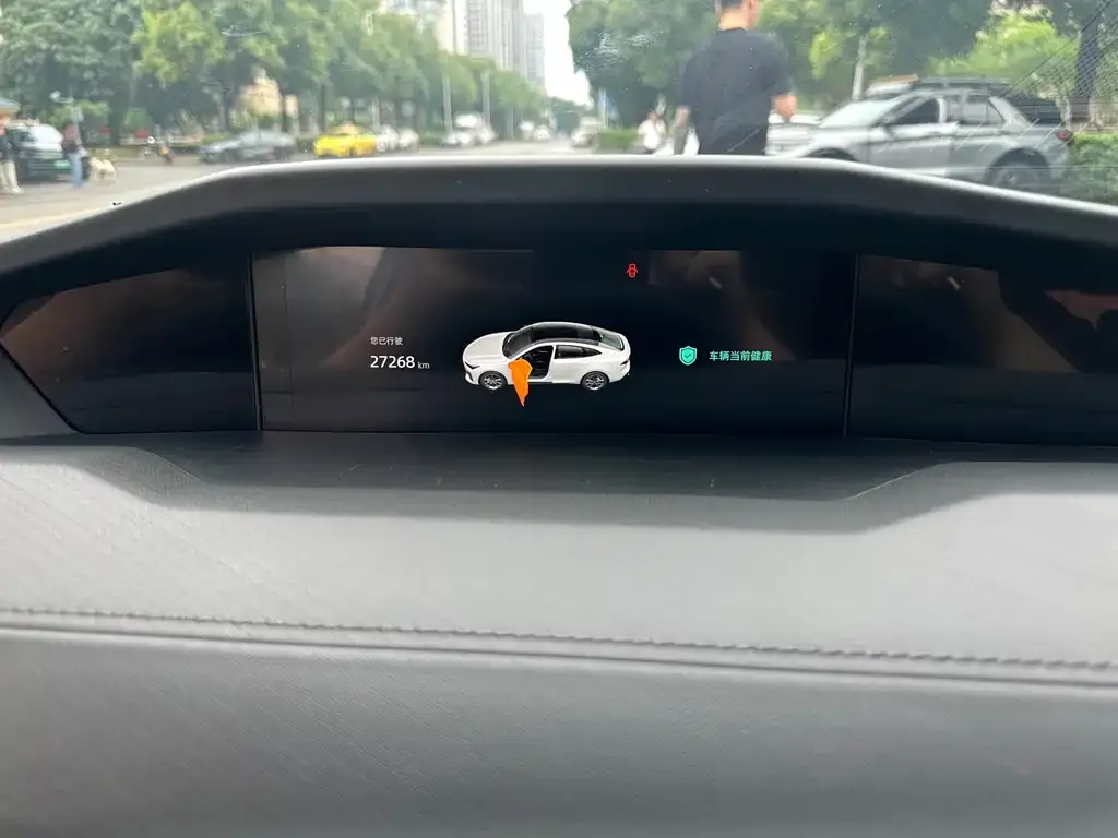Changan UNI-V 2023 из CN, фото 2
