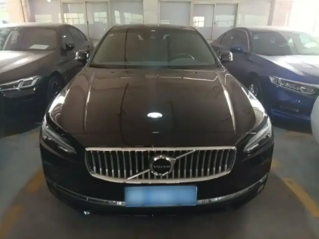 Volvo S90 — фото 3