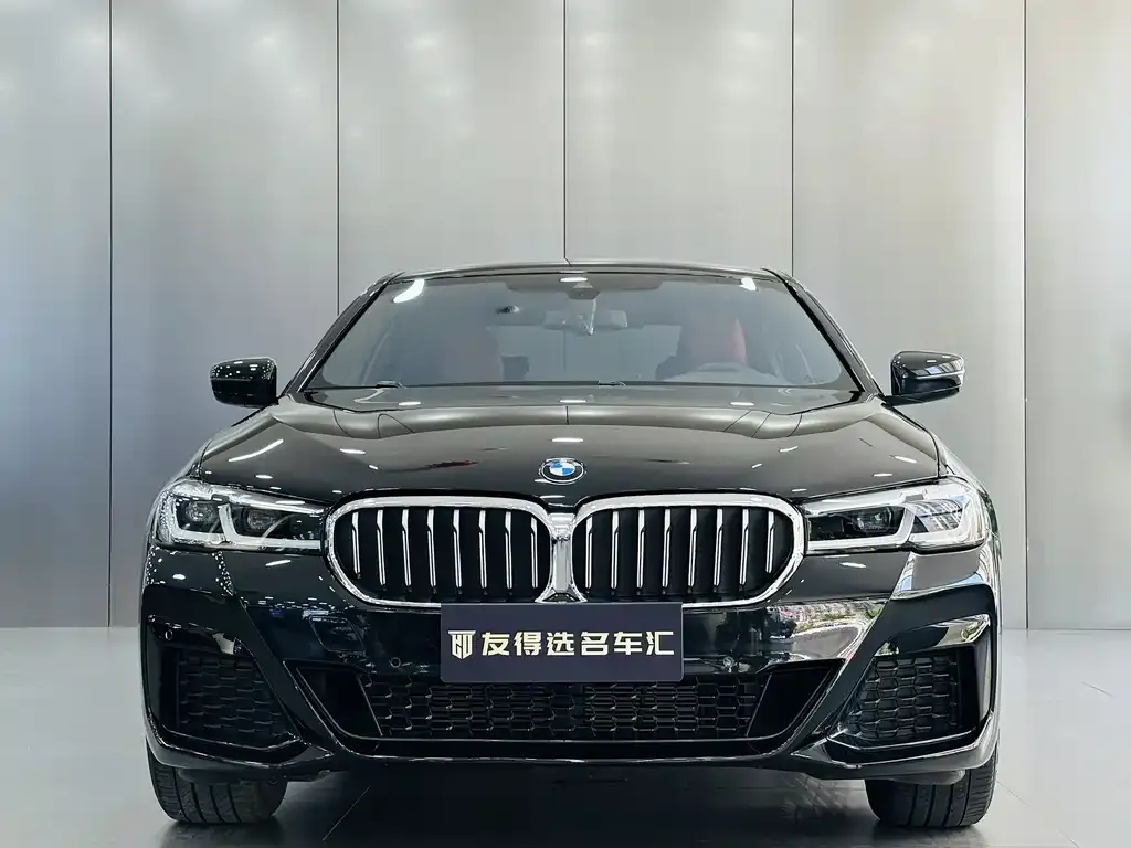 BMW 5 Series — фото 4