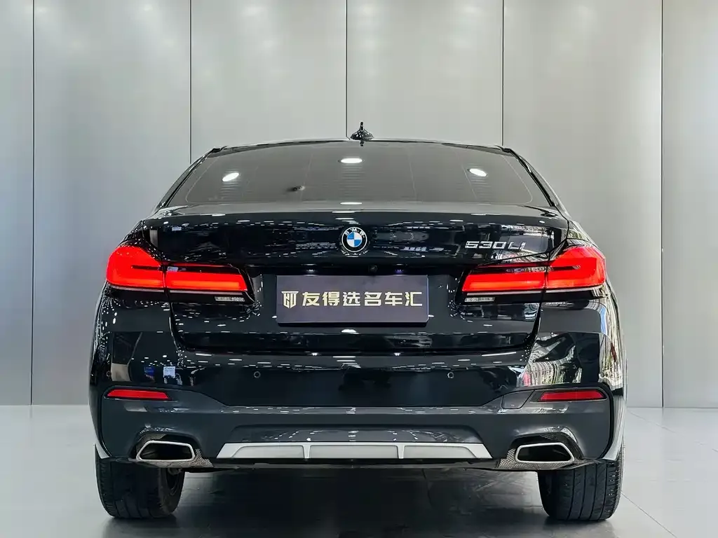 BMW 5 Series — фото 10