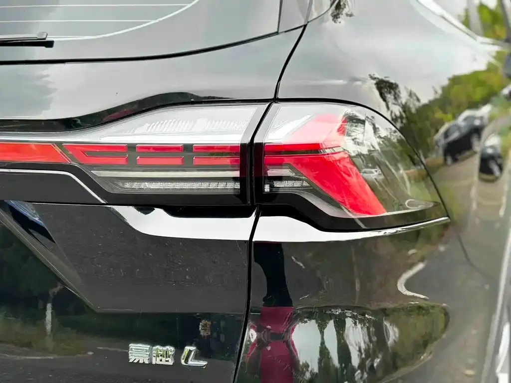 Geely Haoyue L 2023 из CN, фото 3